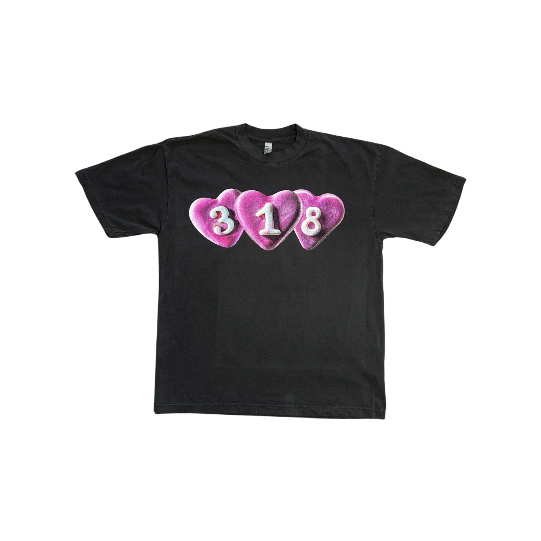 Hearts Tee Vintage Black | 318studios